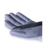 Extremely durable, these Nylon Safety Hand Gloves would fit your hand very well